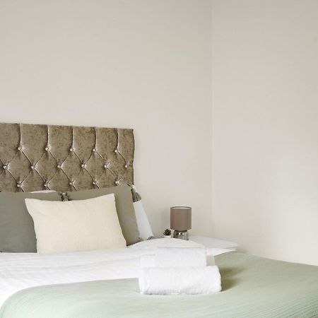 Paddington - 2Br With Balcony - Cityapartmentstay 런던 외부 사진