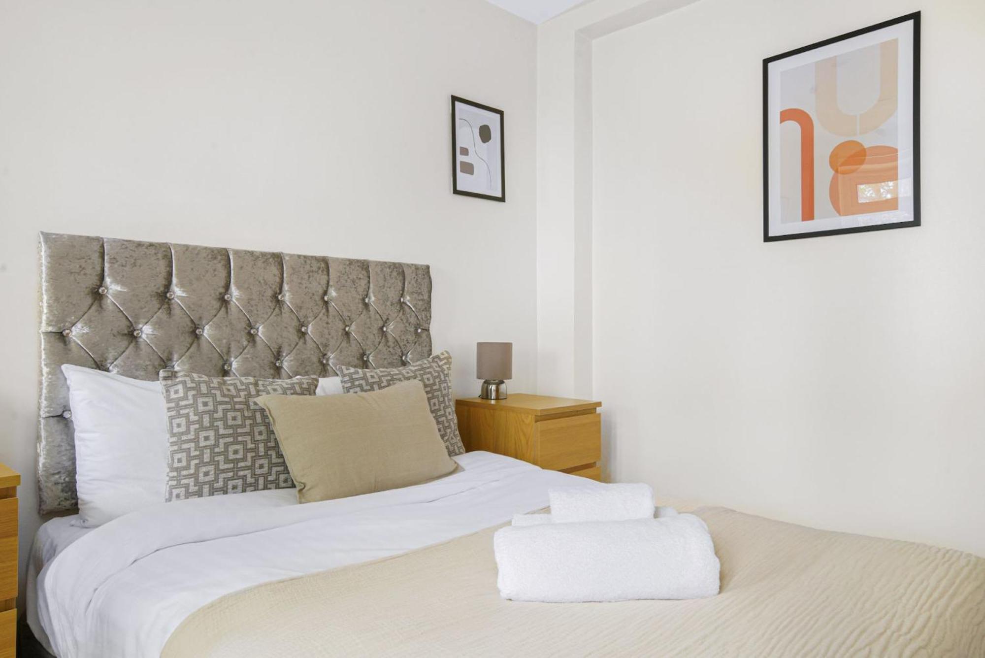 Paddington - 2Br With Balcony - Cityapartmentstay 런던 외부 사진